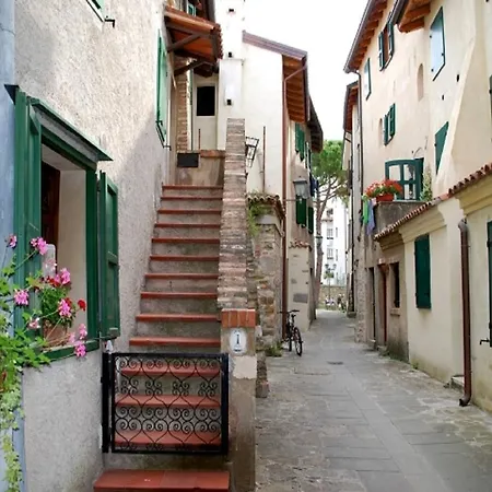 Calle Burchio 그라도